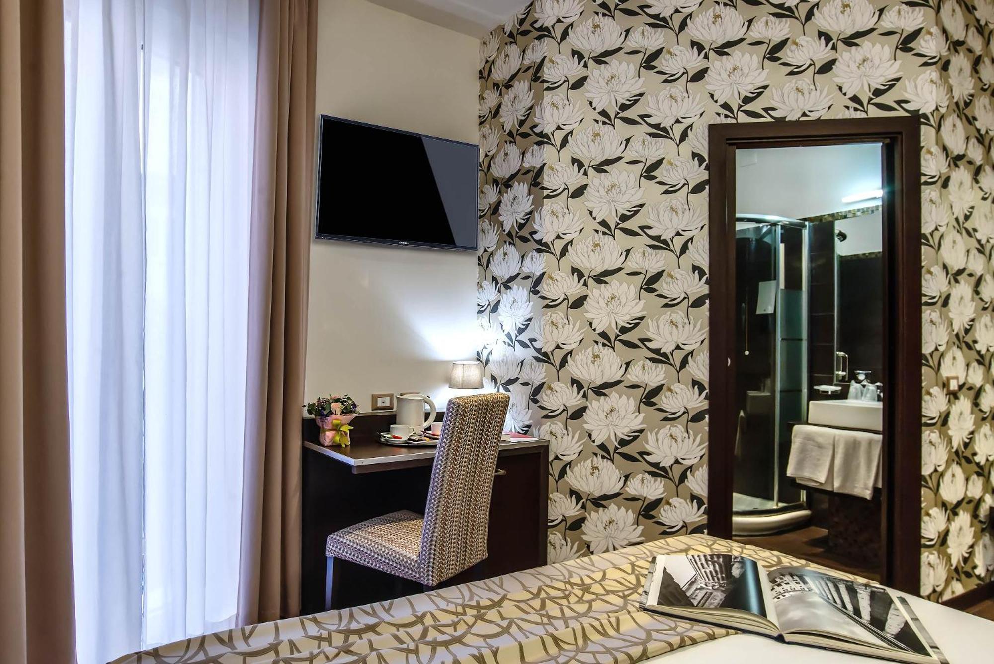 Catone District Hotel — Photos 1